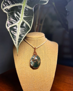 Beautiful Moss Agate Necklace